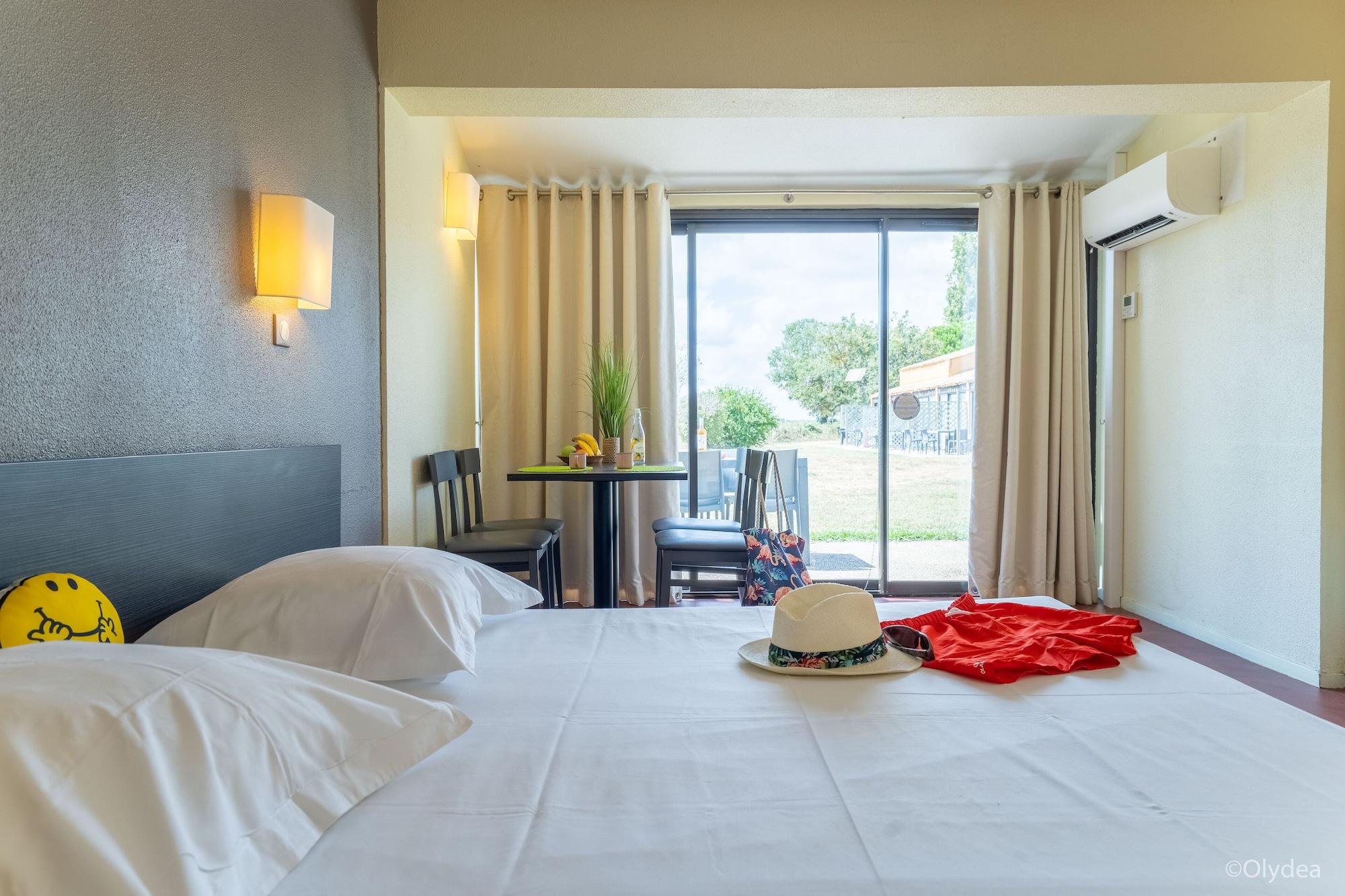 Adonis By Olydea Apart-hotel 3*
